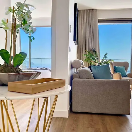 Avril Nest By Lovelystay * Funchal (Madeira)