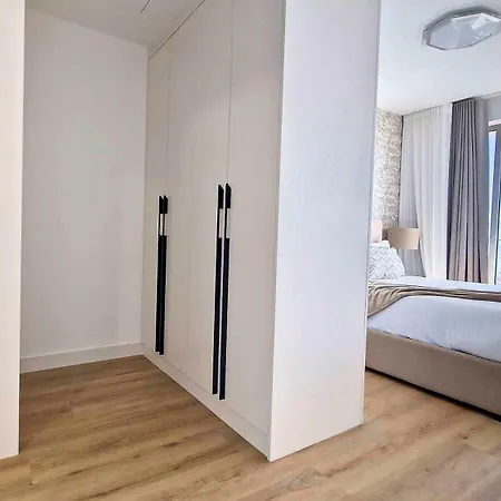 Avril Nest By Lovelystay * Funchal (Madeira)